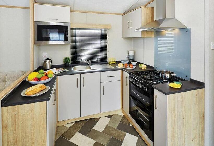 침실 2개 주택, Wild Rose Holiday Park