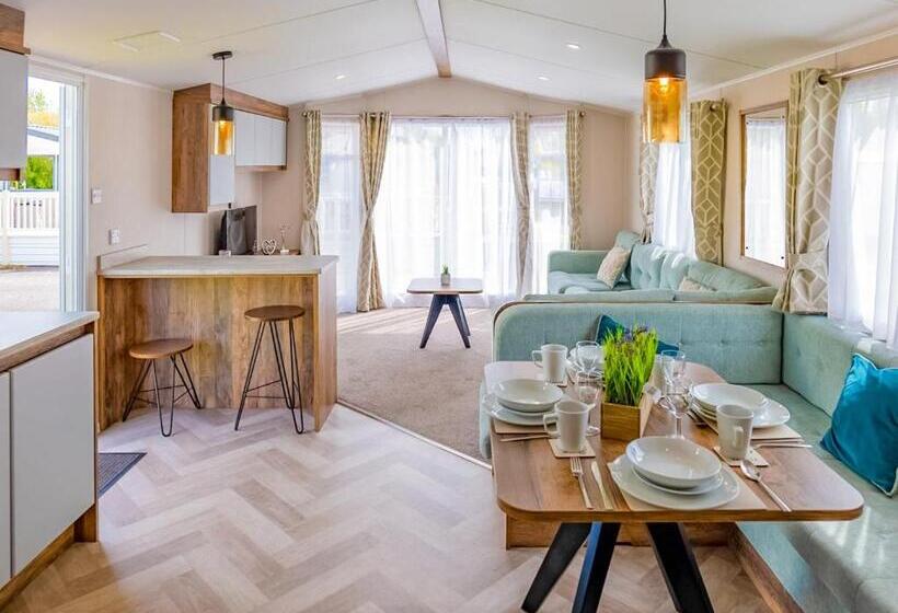 Дом 2 Спальни, Wild Rose Holiday Park