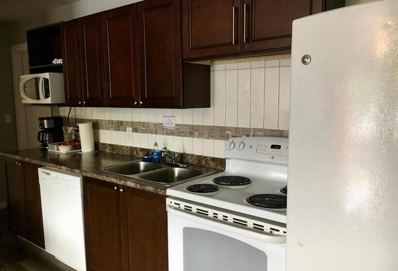 2 Schlafzimmer Suite, Arrow Lake Motel