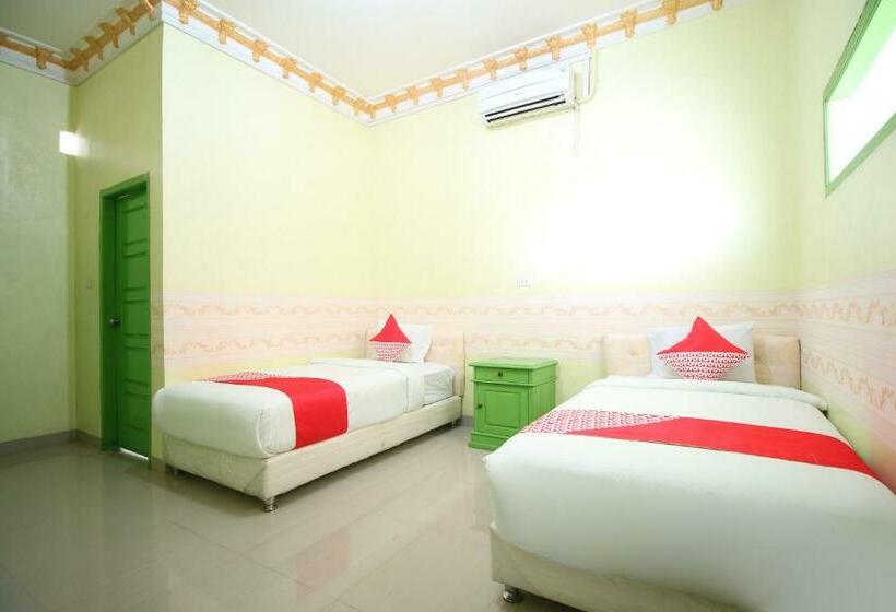 חדר סטנדרט, Homestay Hj Suharti Natar Lampung Redpartner