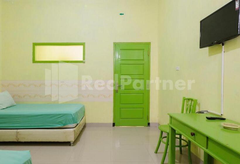חדר סטנדרט, Homestay Hj Suharti Natar Lampung Redpartner
