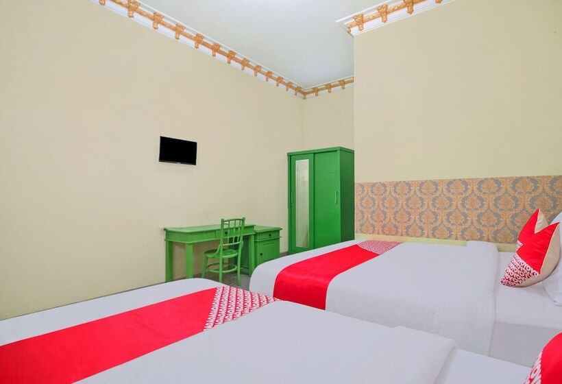 חדר סטנדרט, Homestay Hj Suharti Natar Lampung Redpartner