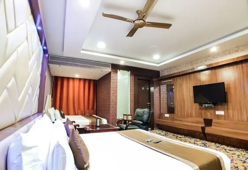 Chambre Supérieure, Vishnu Empire