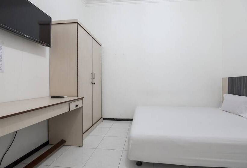 Номер Superior, Koolkost Near Universitas Diponegoro Semarang