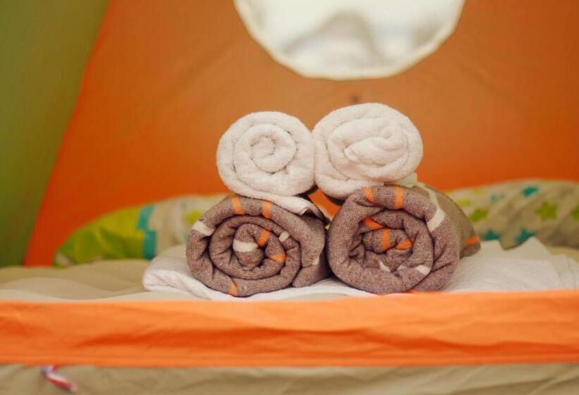 Standard Tent, San Julio Campestre