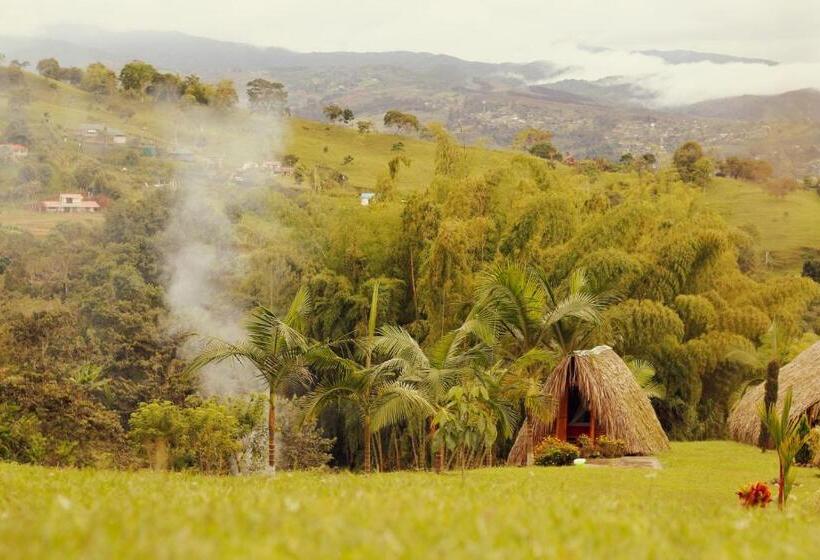 스탠다드 방갈로, San Julio Campestre