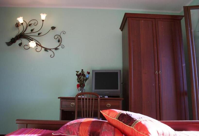 家庭房间共用浴室, Orchidea Selvatica B&b