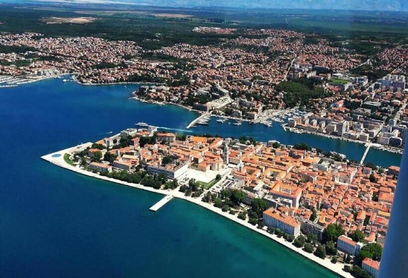 شقة غرفة نوم واحدة مزودة بتراس مطلة على البحر, Apartments Milic