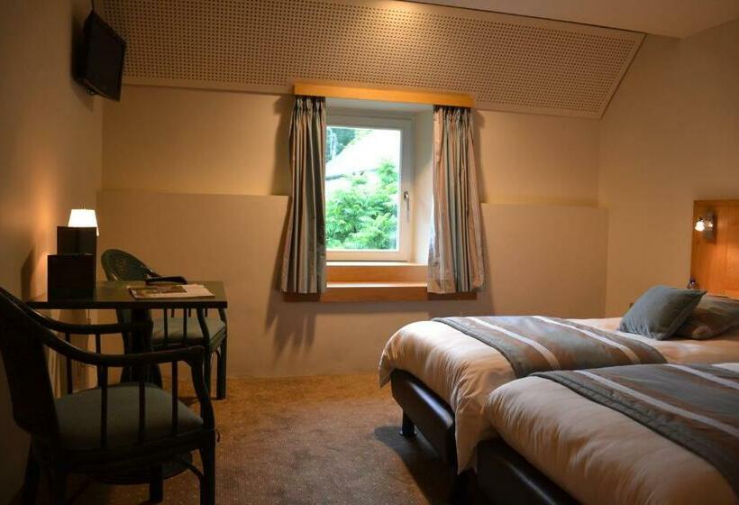 Номер Стандарт, Golf & Hôtel De Falnuée