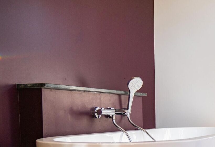 豪华房间, Les Sorbiers