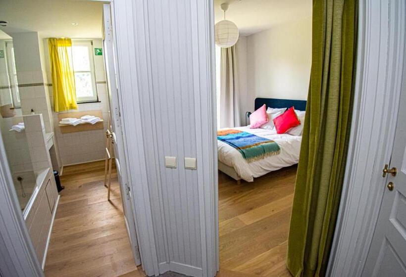 标准间, Les Sorbiers