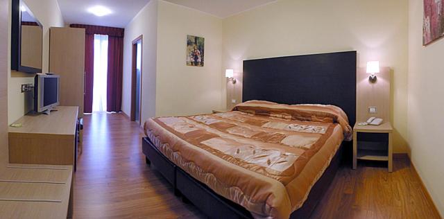 חדר סטנדרט יחיד, Miami