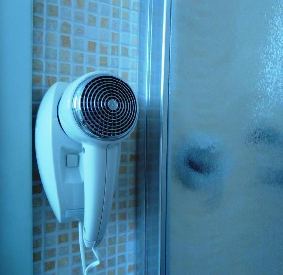 חדר סטנדרט, Miami