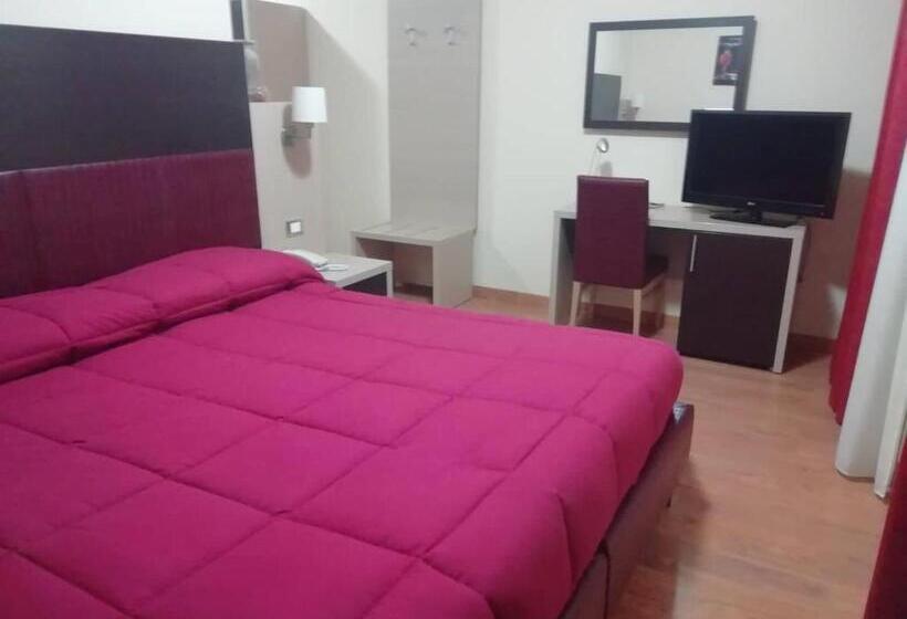 חדר סטנדרט, Miami