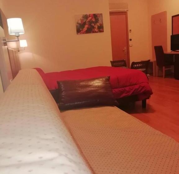 חדר סטנדרט, Miami