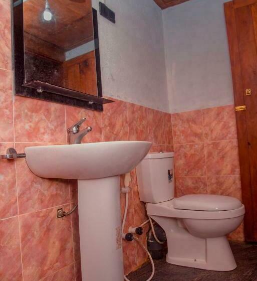 スタンダードルーム, Sinharaja Forest Gate