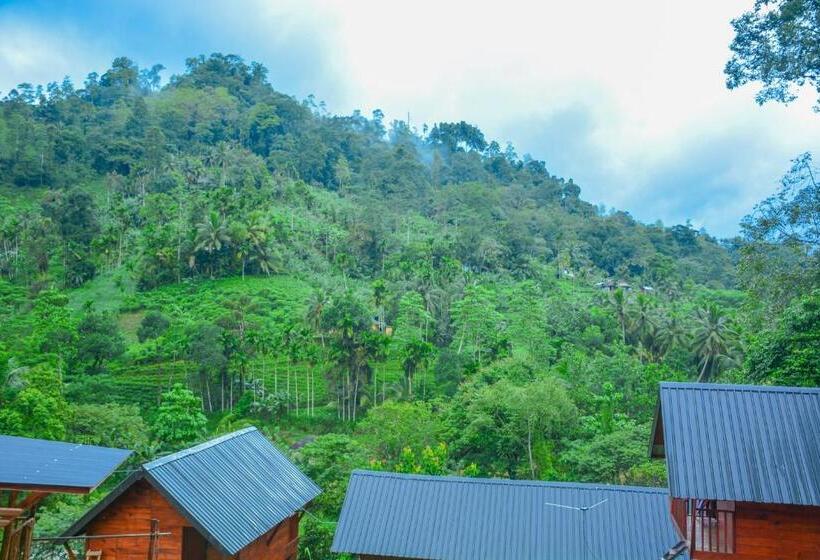 标准三人间, Sinharaja Forest Gate
