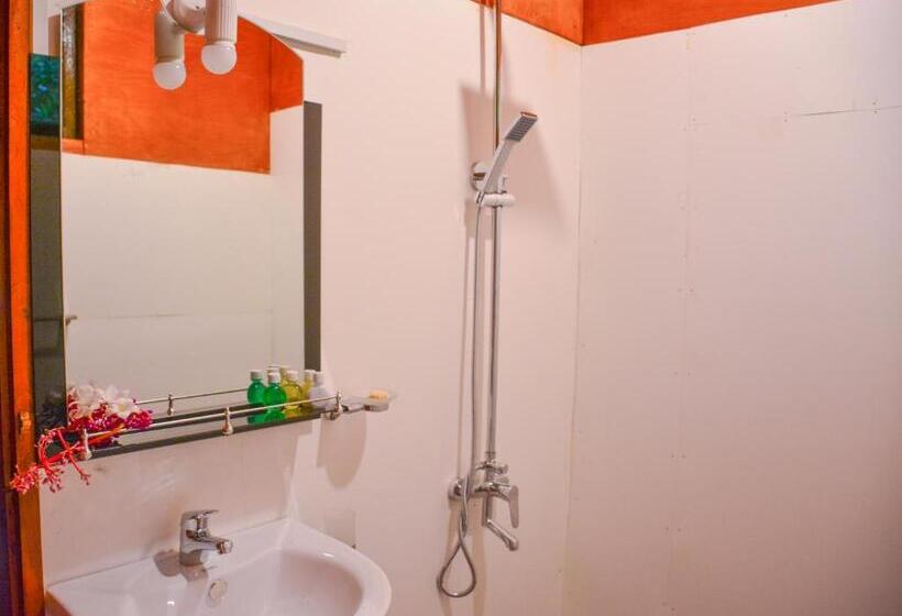 ファミリールーム, Sinharaja Forest Gate