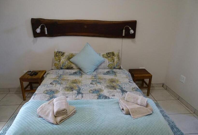 اتاق اکونومی, Eden Self Catering Chalets