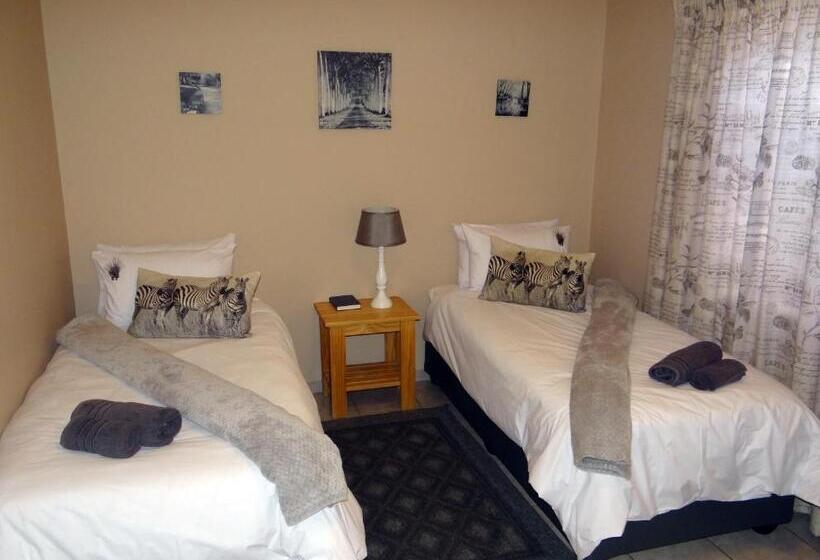 آپارتمان 3 خوابه, Eden Self Catering Chalets