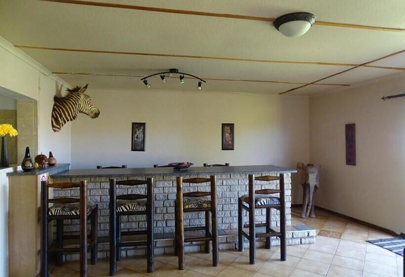 آپارتمان 3 خوابه, Eden Self Catering Chalets