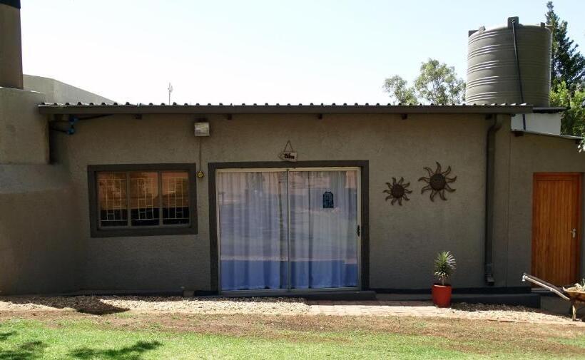 آپارتمان 3 خوابه, Eden Self Catering Chalets