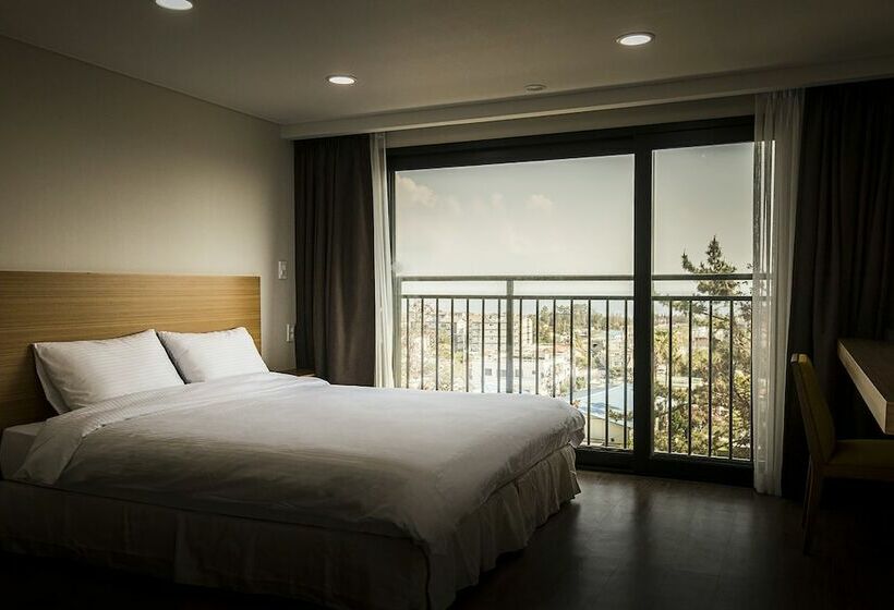 חדר דלוקס נוף לים, W Ocean Pension