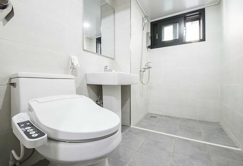 חדר דלוקס נוף לים, W Ocean Pension