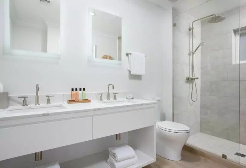 سوئیت دلوکس 2 خوابه, Alexandra Resort  All Inclusive