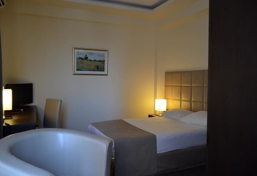 싱글 디럭스 룸, Aviatrans