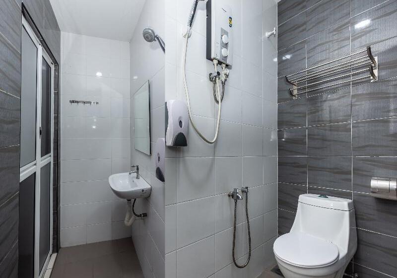 سوئیت کلاب, Courtyard By Marriott Kuwait City