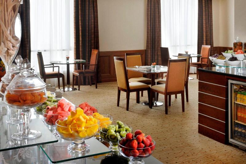 اتاق لوکس, Courtyard By Marriott Kuwait City