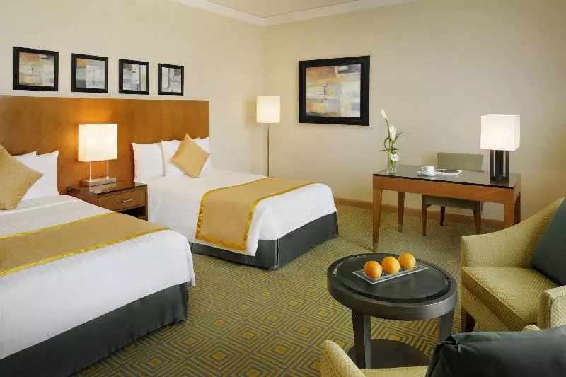 اتاق لوکس با تخت بزرگ, Courtyard By Marriott Kuwait City