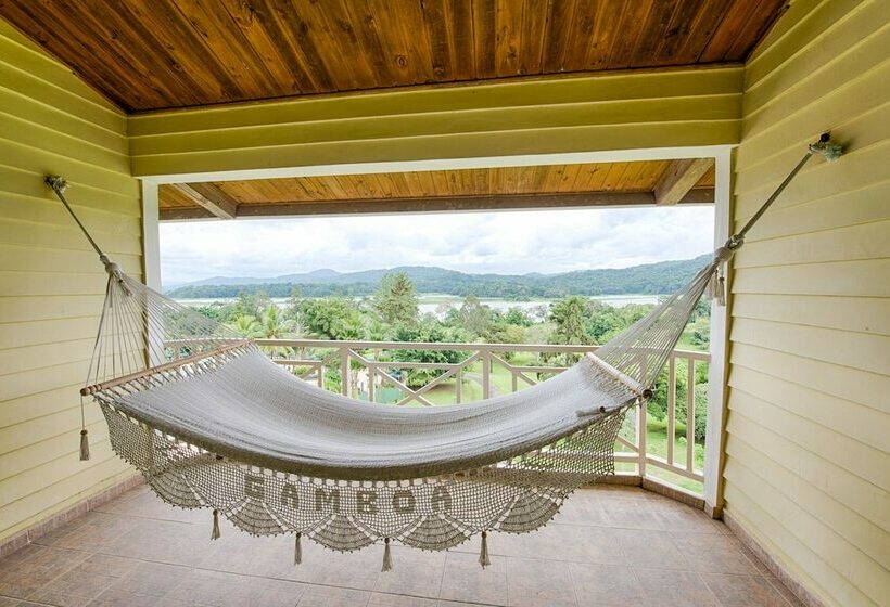 דירת חדר משפחתית, Gamboa Rainforest Reserve