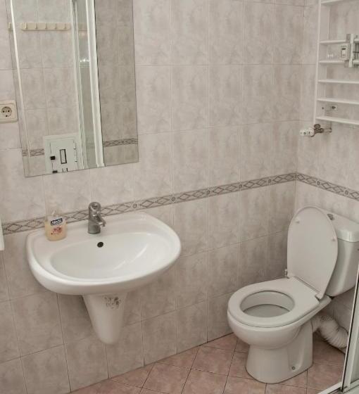 Четырехместный Номер Стандарт, Hostel Mostel Sofia