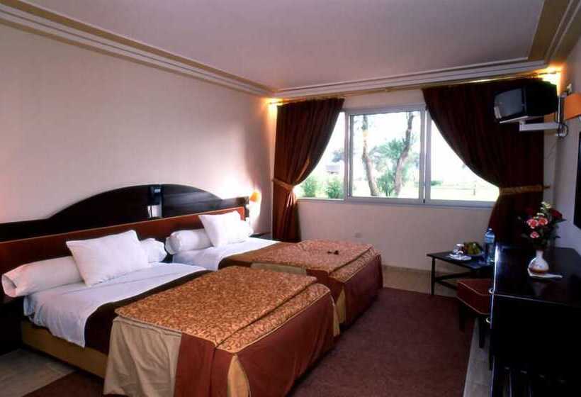 Номер Стандарт, Le Zat