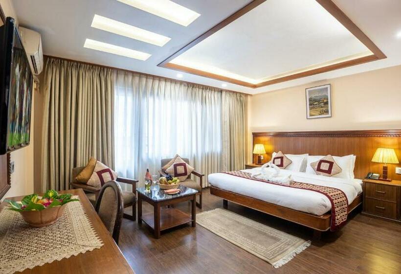 اتاق لوکس, Manang