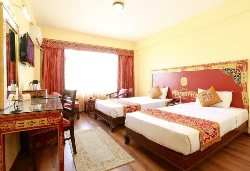 اتاق لوکس, Manang