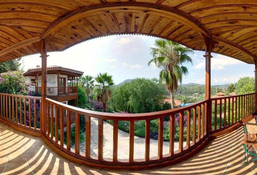 スタンダードシングルルーム, Montana Pine Resort   All Inclusive