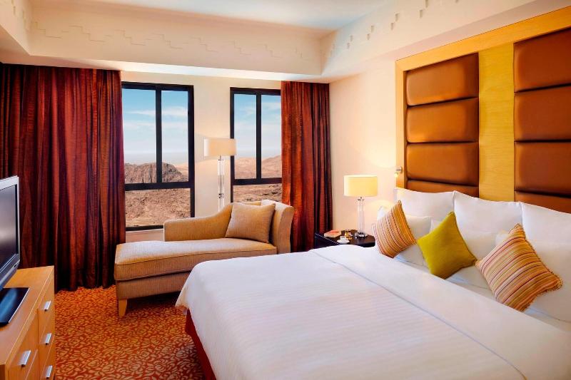 سوئیت با تخت بزرگ, Petra Marriott