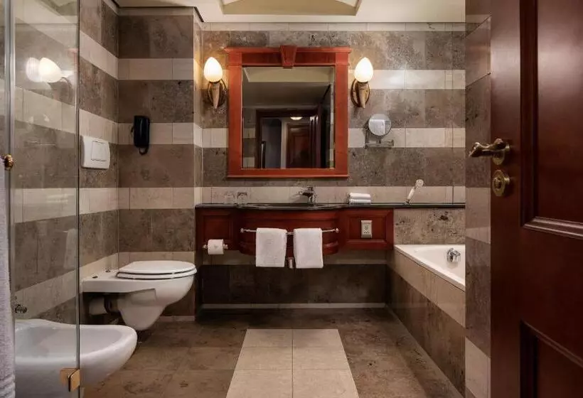 اتاق لوکس با تخت بزرگ, Sheraton Pretoria