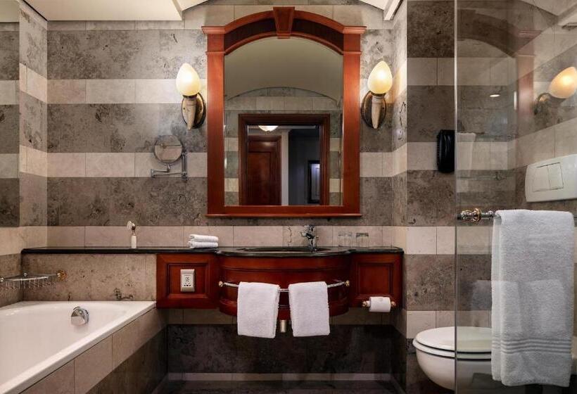 Номер Клуб, Sheraton Pretoria