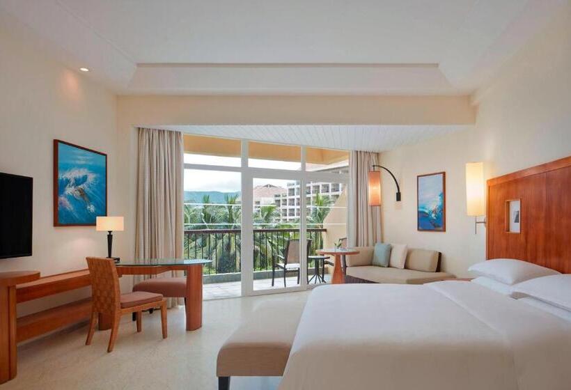 Номер Superior Кровать Кинг, Sheraton Sanya Yalong Bay Resort