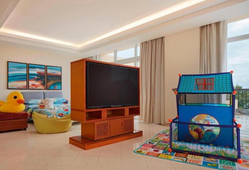 جناح عائلي, Sheraton Sanya Yalong Bay Resort