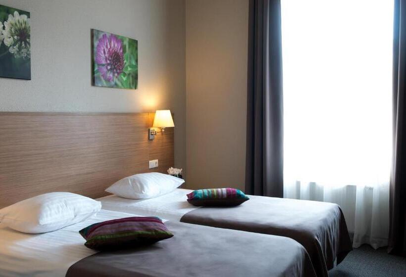 اتاق کلاس بیزنس, Sigulda