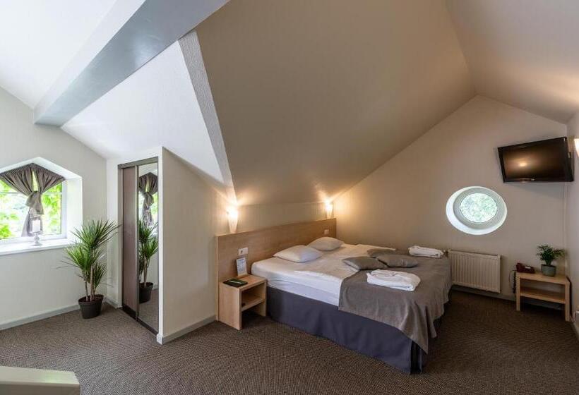 اتاق خانوادگی, Sigulda