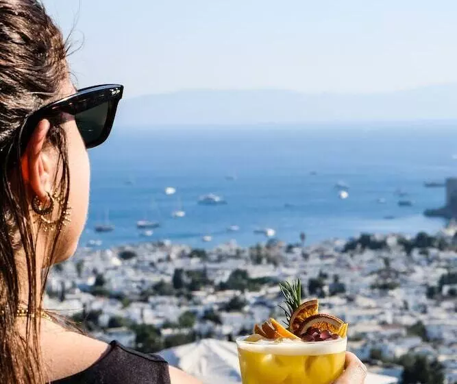 اتاق لوکس با چشم‌انداز دریا, The Marmara Bodrum  Adult Only