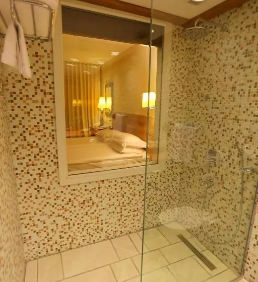 اتاق لوکس با چشم‌انداز دریا, The Marmara Bodrum  Adult Only