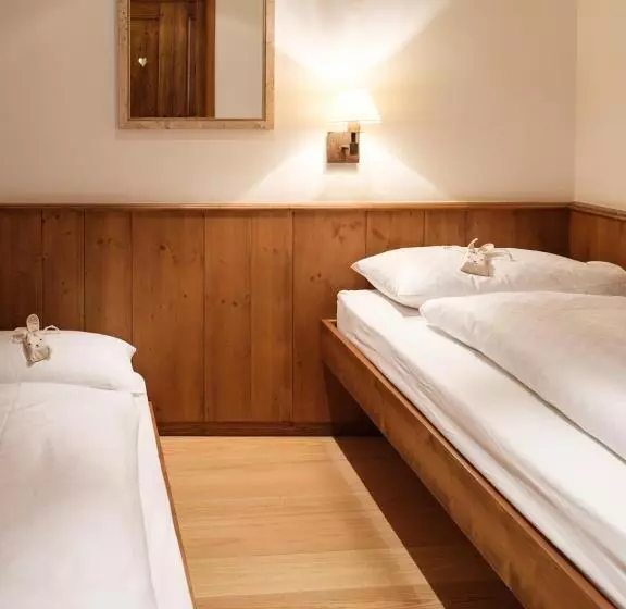 デラックスルーム, Interalpen Hotel Tyrol