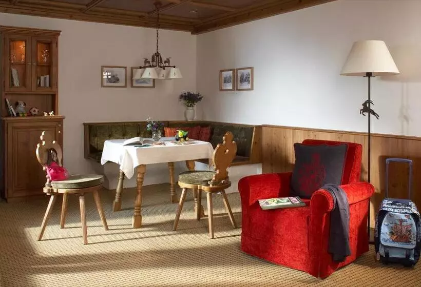 スイート, Interalpen Hotel Tyrol